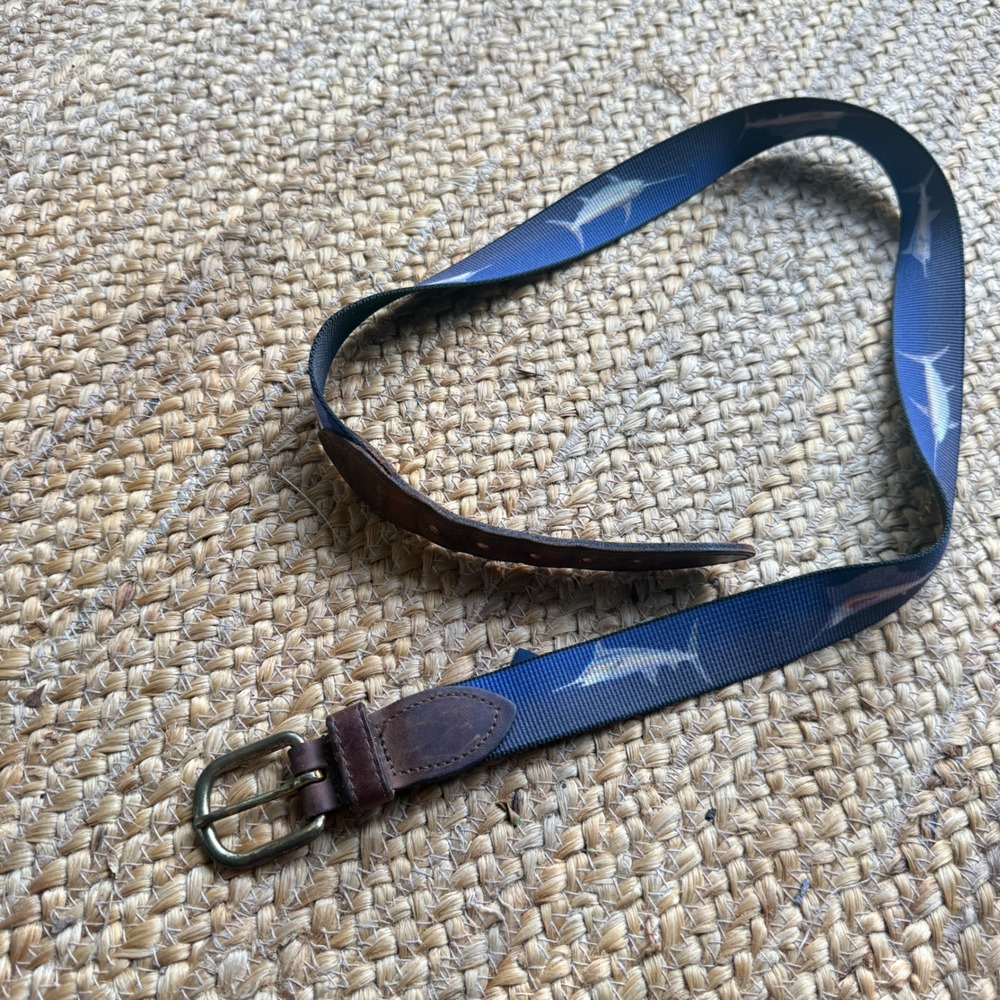 Thomas Bates Mens Marlin Fish Ribbon Belt Leather Trim Solid Brass USA Made Blue